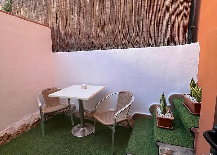 El Pequeno Refugio - C *
